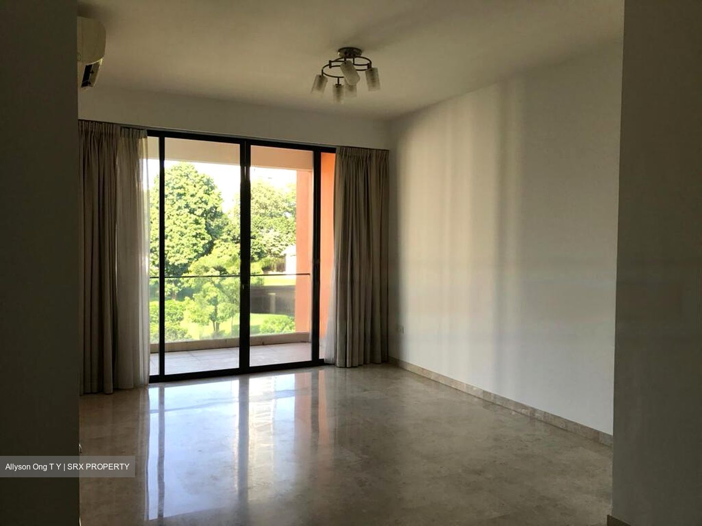 The Centrio (D12), Apartment #607375991